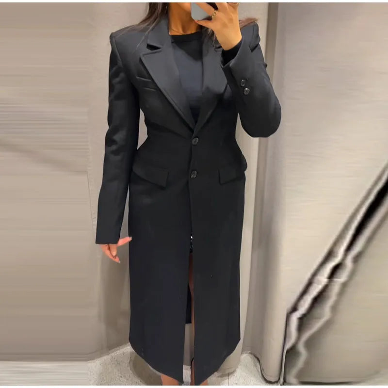 Blazer élégant pour femmes : coupe slim avec épaulettes