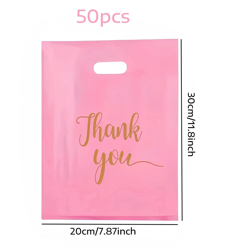 Lot de 50 ou 100 sacs cadeaux.
