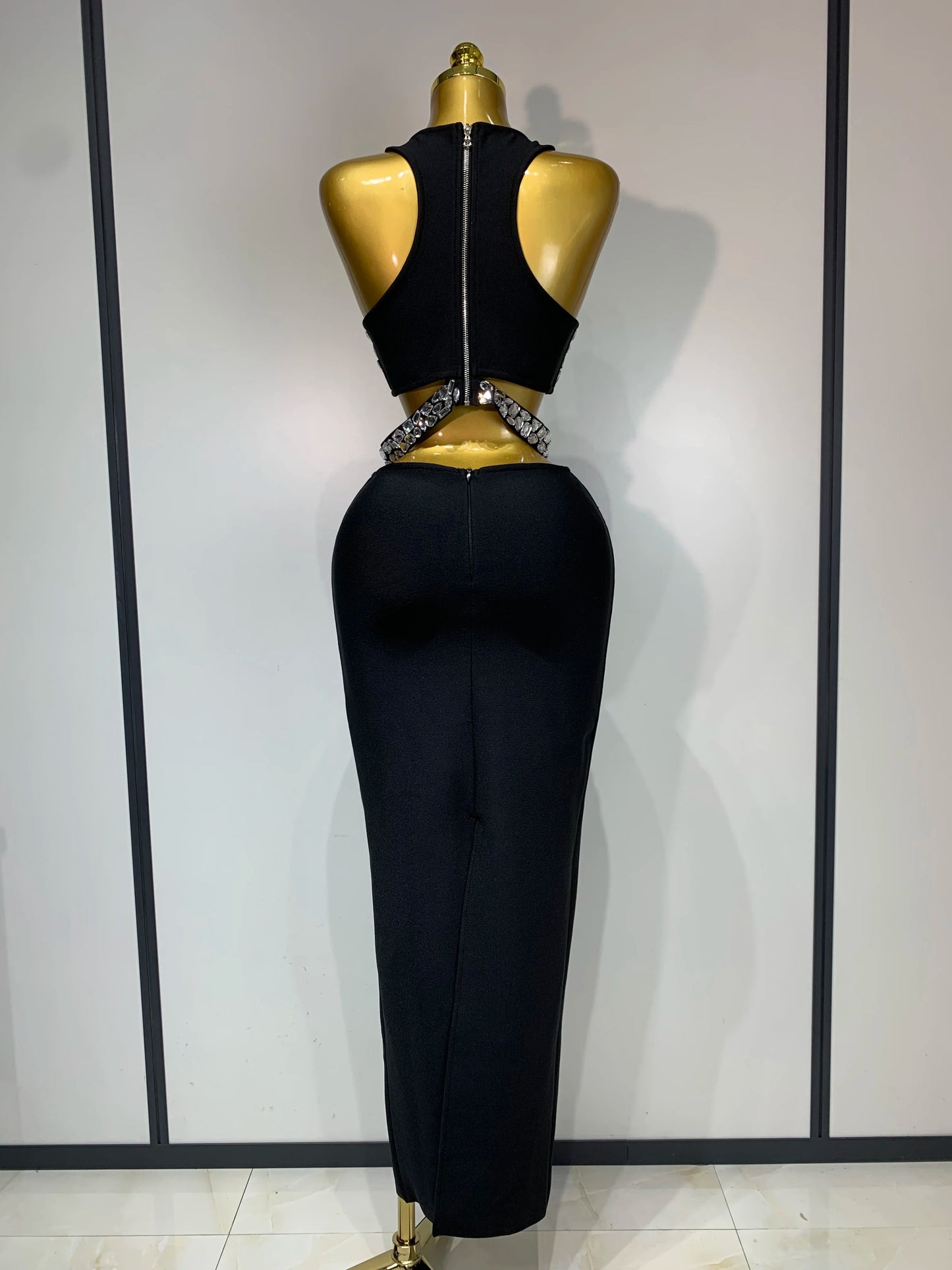 Robe longue moulante à cristaux scintillants