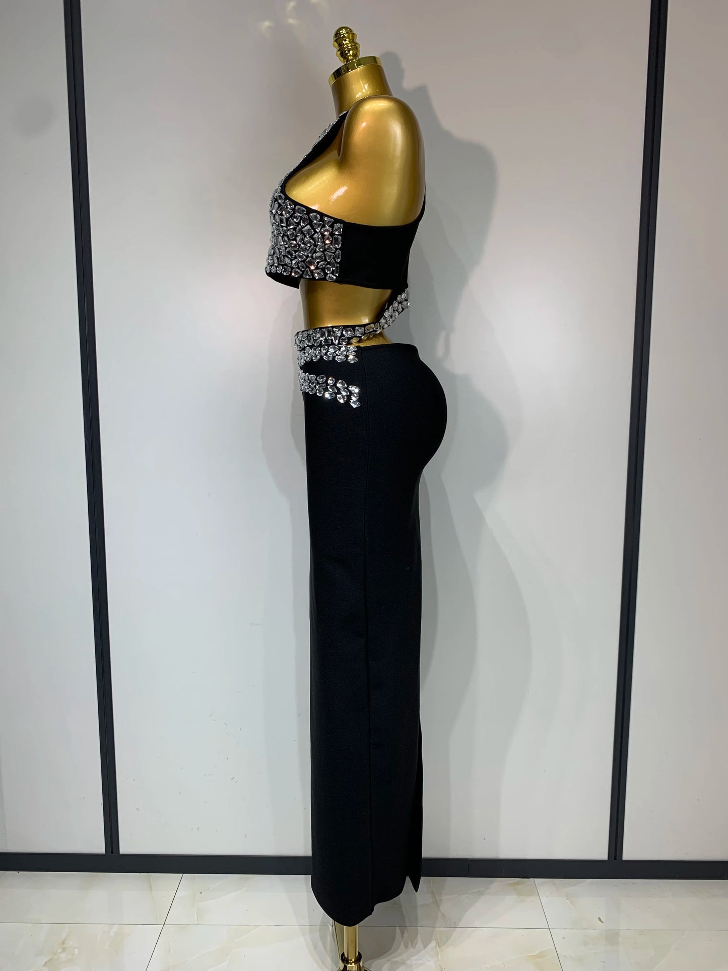 Robe longue moulante à cristaux scintillants